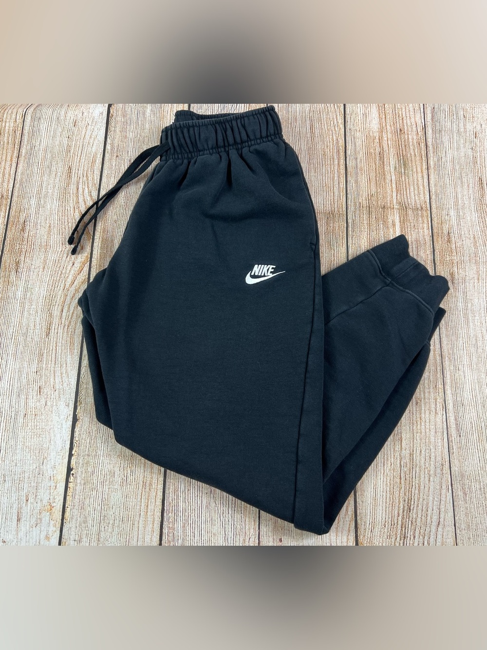 Women’s Nike Sportswear Club Fleece Mid-Rise Joggers Size Small DQ5191-010